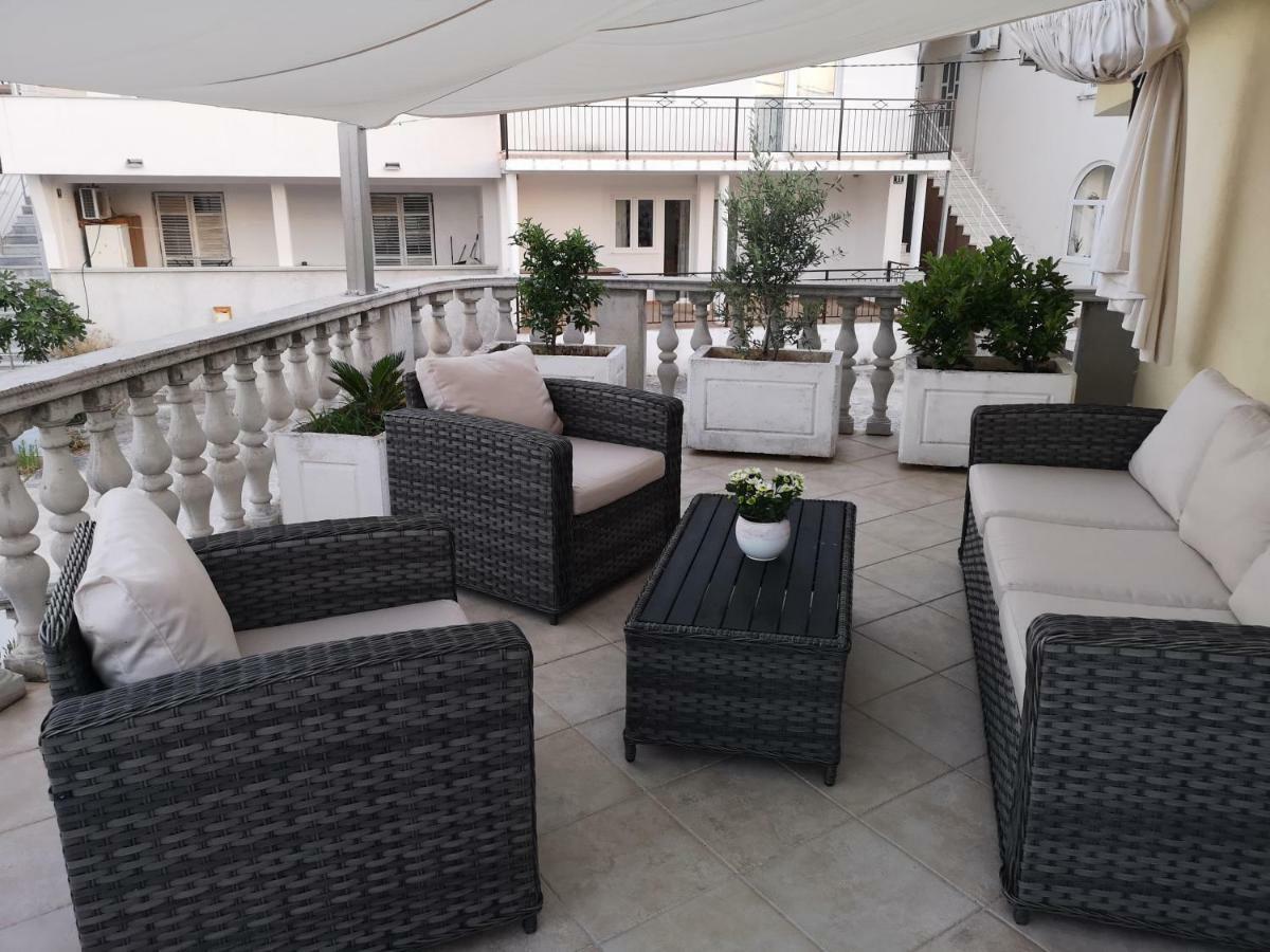 Apartments Bago Trogir Habitación foto