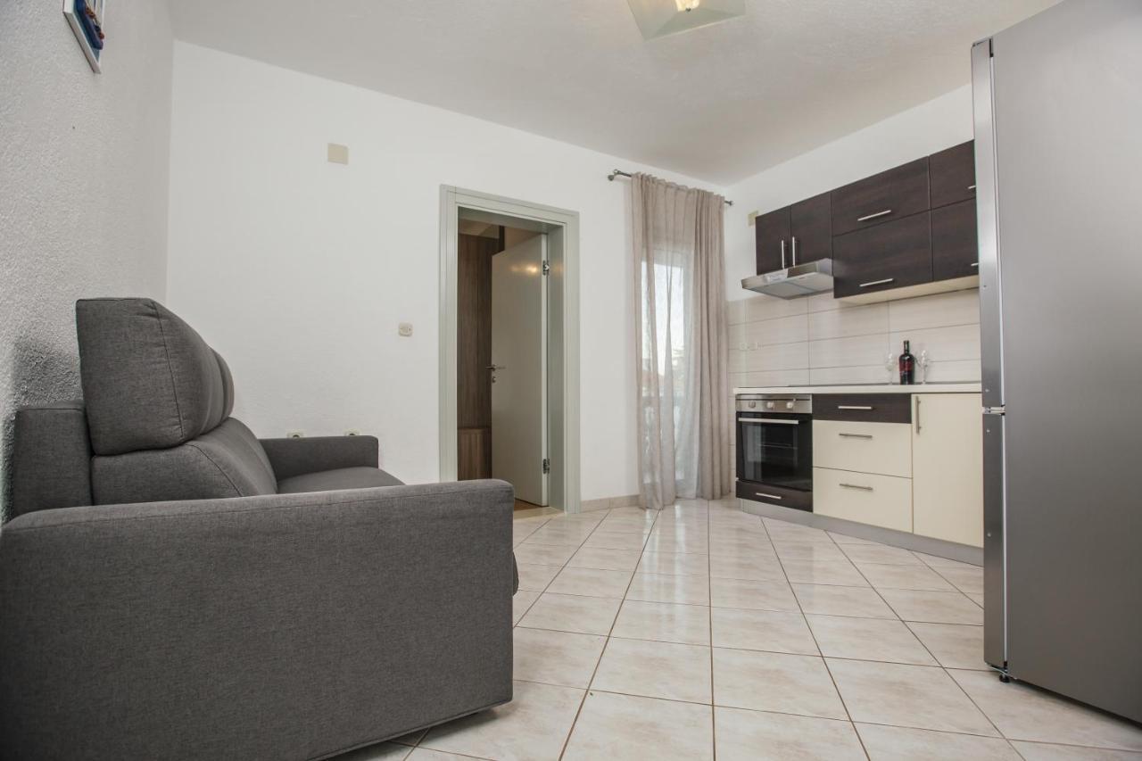 Apartments Bago Trogir Exterior foto